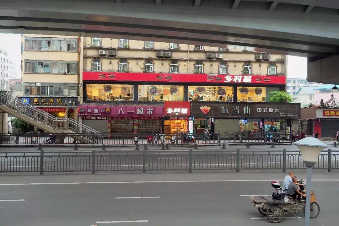 荷花池vs春熙路,成都荷花池攻略技巧