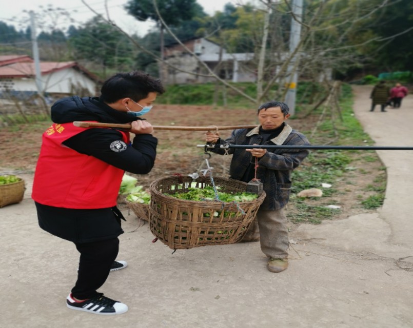 风雨中，我们就在您身旁——大英县水利局战疫战贫速写