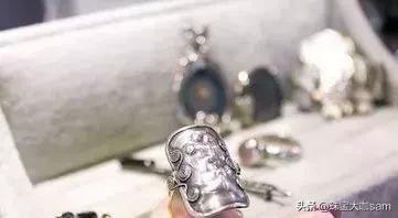 银饰变绿是因为纯度不够吗,怎么鉴别银饰纯度