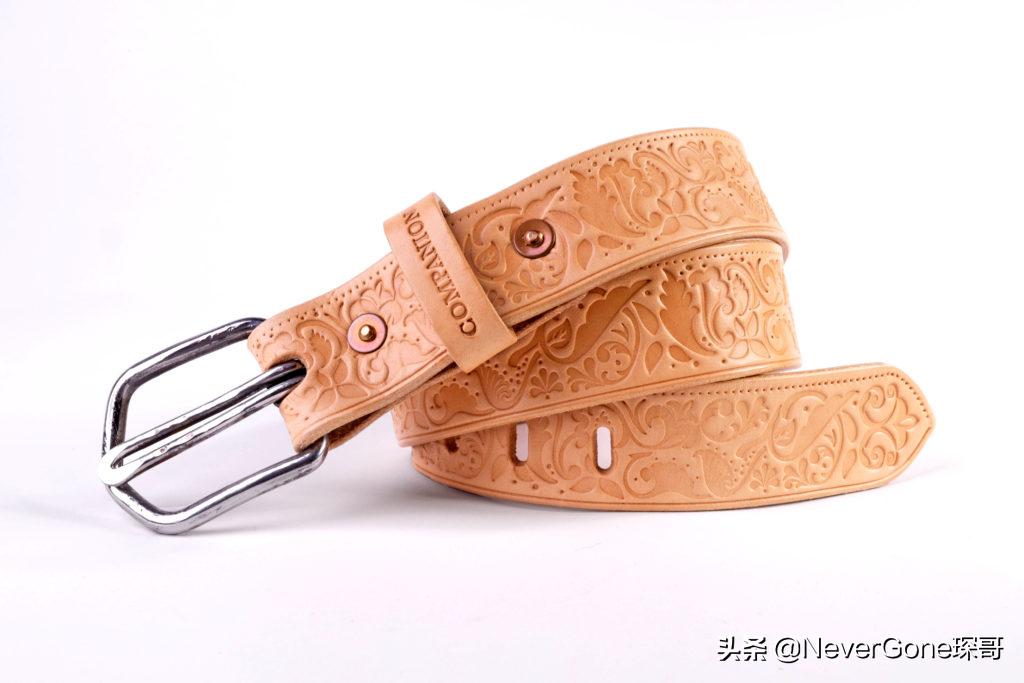 复古皮带搭配推荐,什么款式的皮带百搭又好看