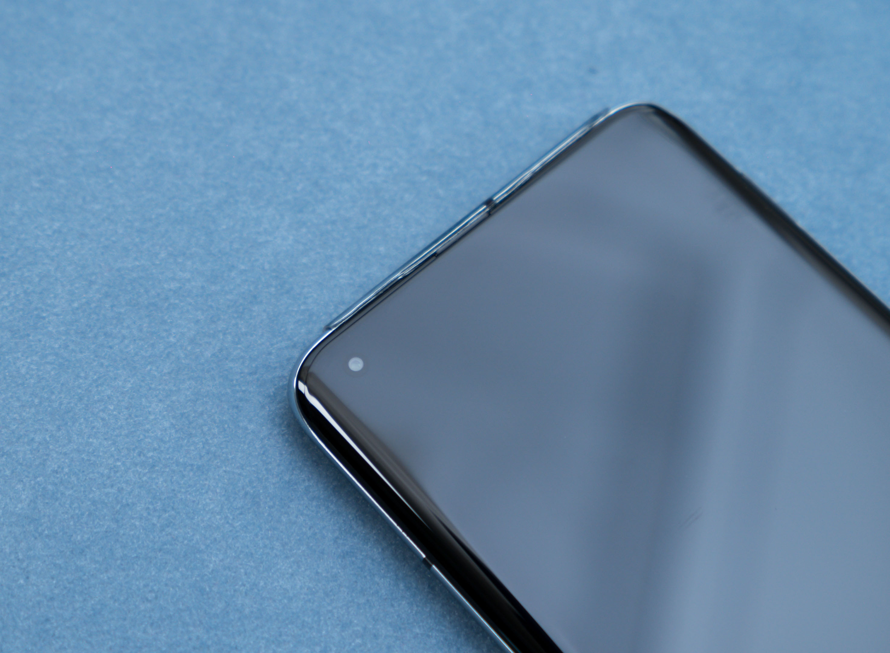 自己贴手机钢化贴膜的方法,钢化玻璃手机贴膜教程