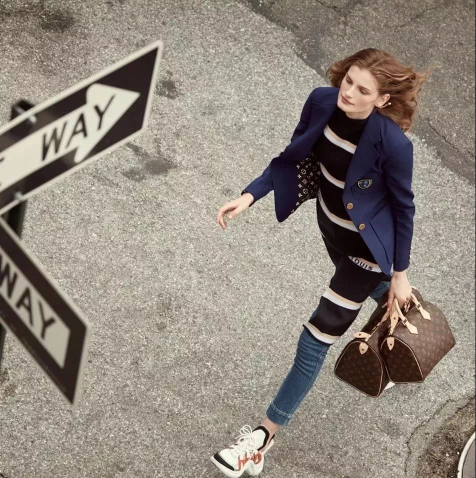 怎么耍牌才叫帅,怎么耍大牌教学