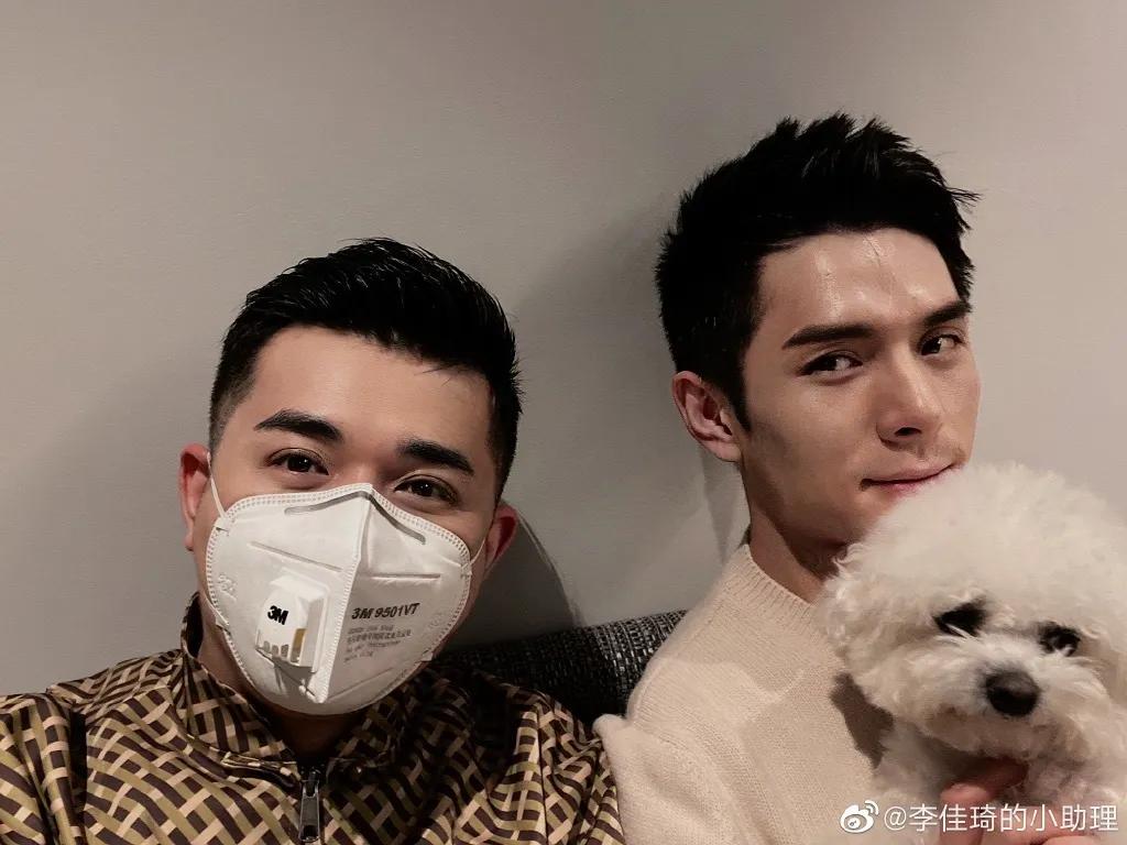 李佳琦直播被骂到崩溃?网络*力暴**太可怕了吧