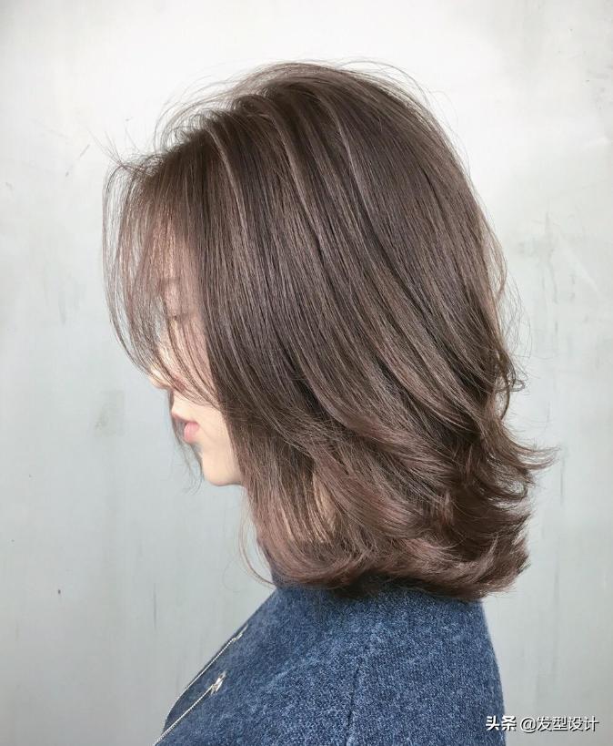 发型女2020流行发型中长发,中长发披发发型理发店