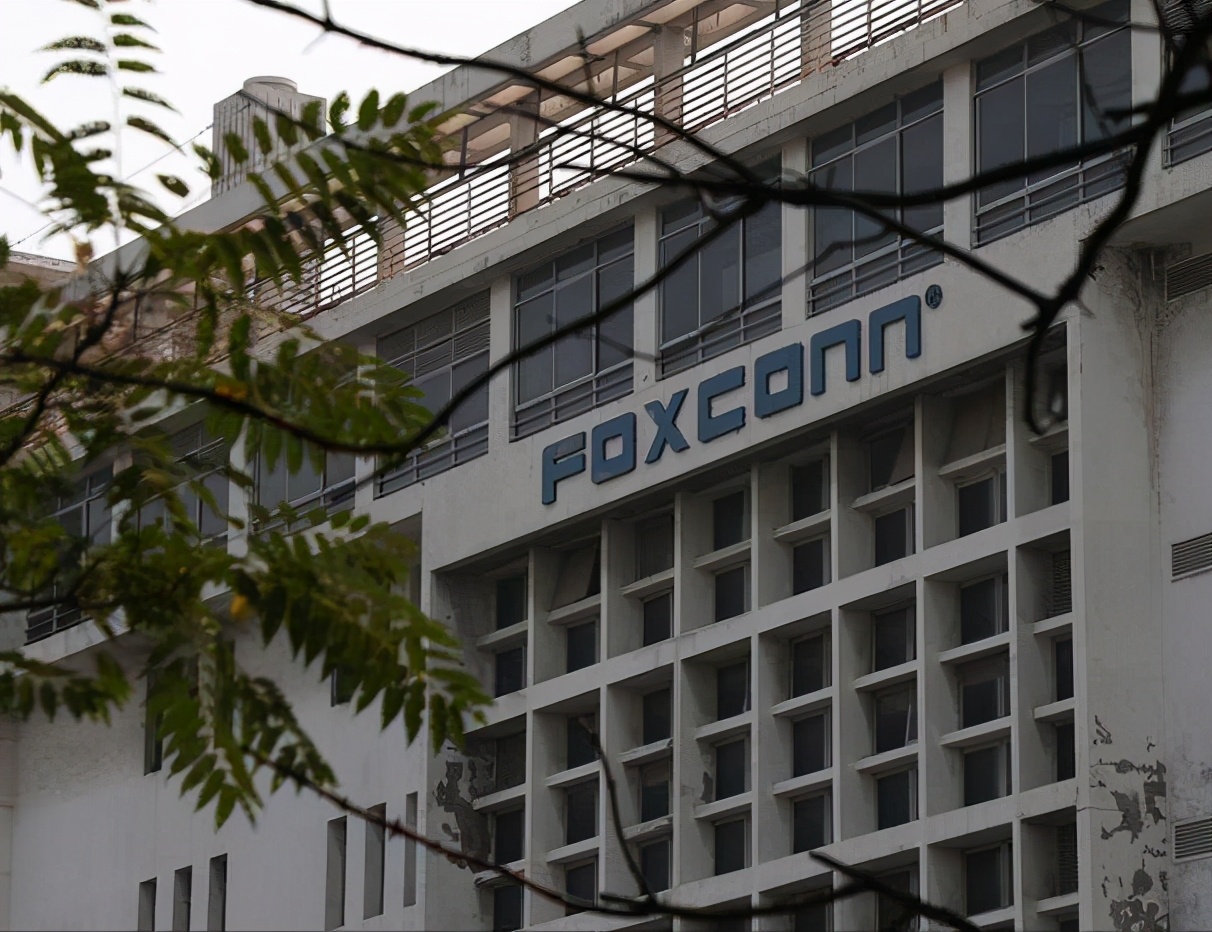 富士康最新回应裁员说法,富士康裁员最新消息