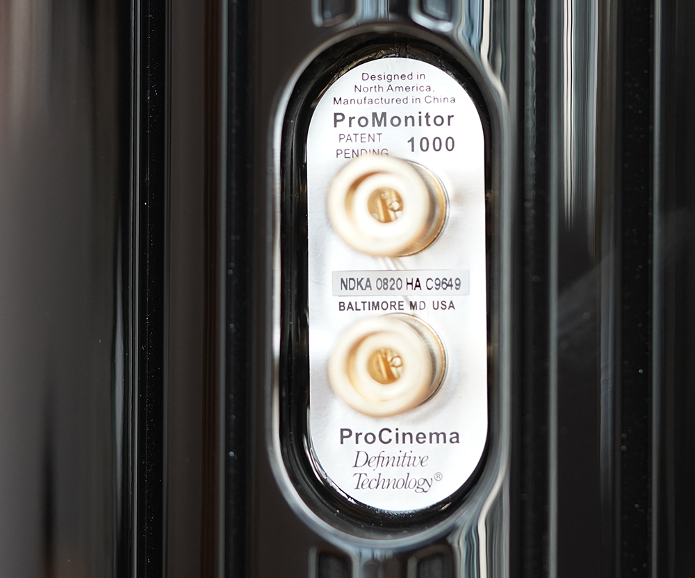 巨婴的电影叫什么名字,巨婴电影叫什么名字