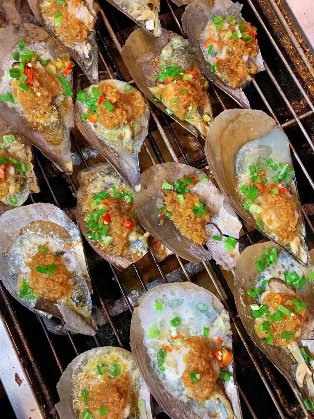 100块钱在长春能吃啥,在长春吃海鲜自助的视频