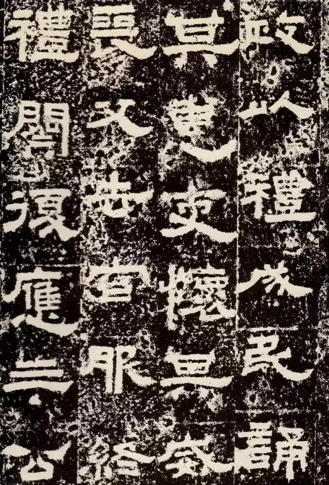 汉隶礼器碑独特的方笔技法,汉隶碑的正确笔法