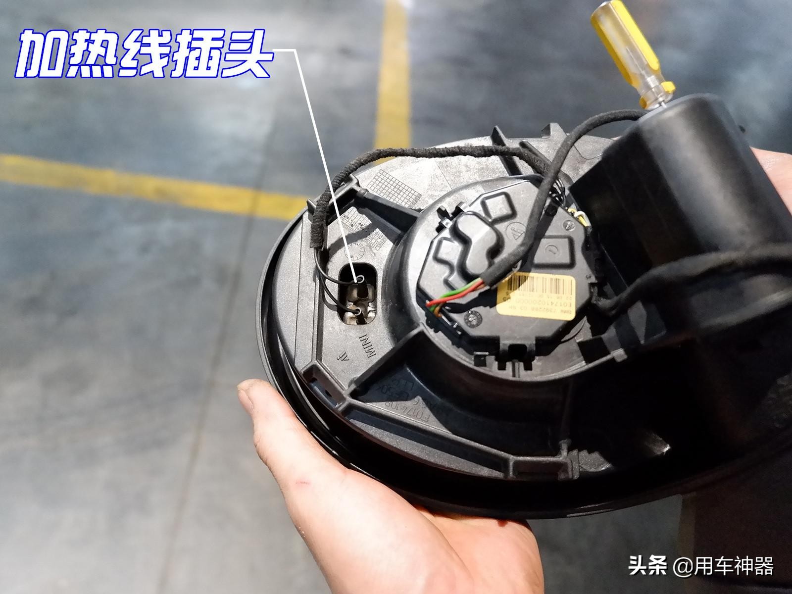 后视镜被划伤修理多少钱,后视镜外壳被划伤怎么处理