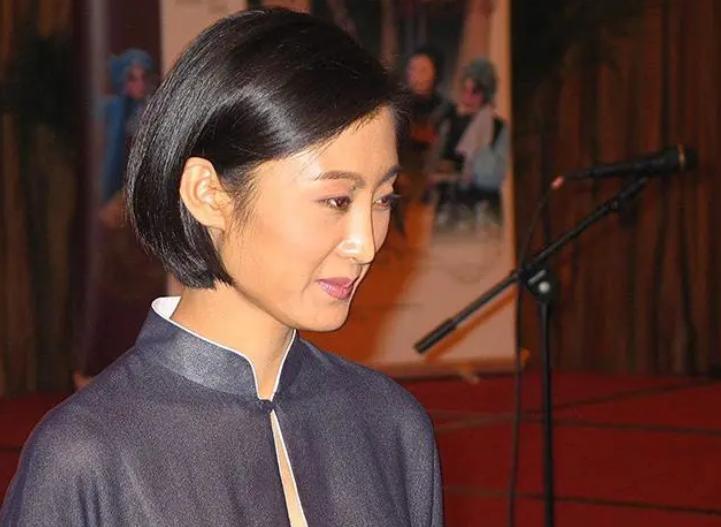 张火丁京剧女前辈,京剧花旦张火丁个人简介