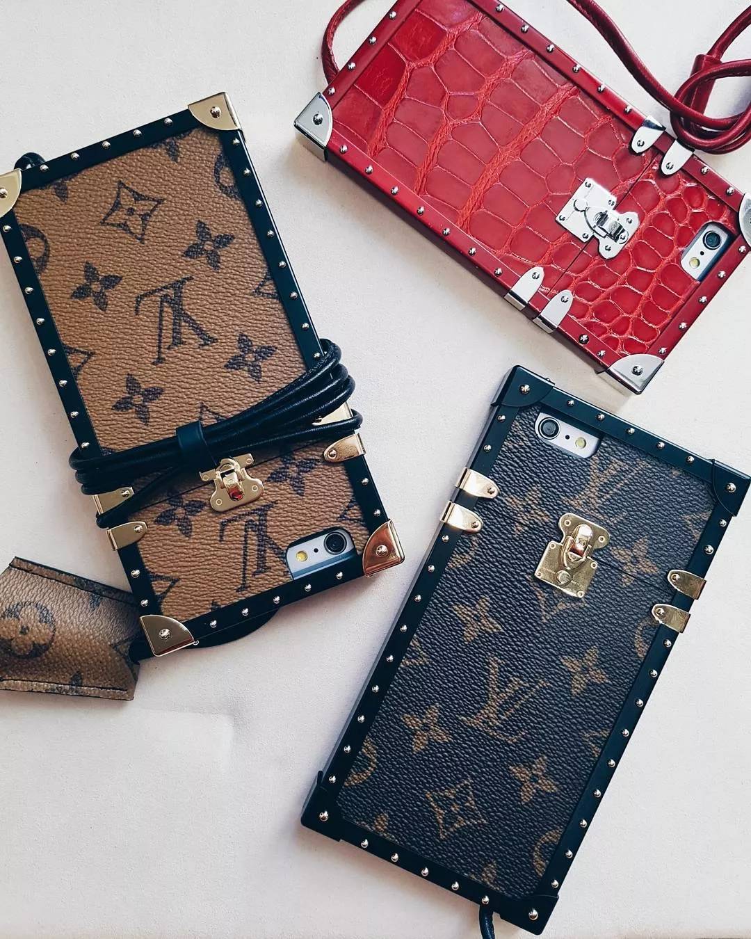 华为p30保时捷手机壳,lv专门为华为出了手机壳