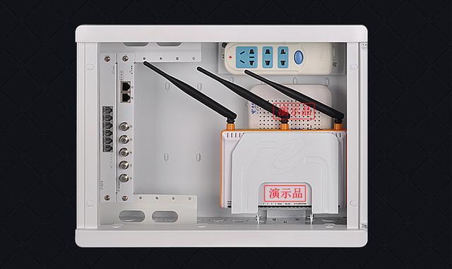家里的无线路由器信号越来越差，快来看看这招让你的网速飞起来