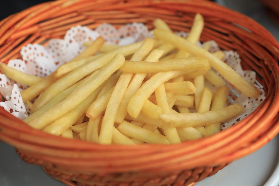 炸薯条不放冰箱冻可以吗,炸薯条不能用淀粉裹吗