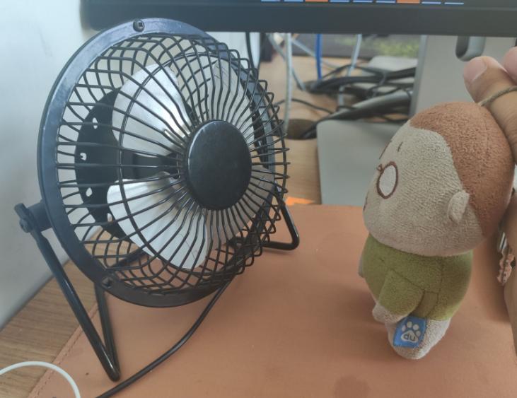 设计师副业赚钱,设计师在线上怎么快速赚钱