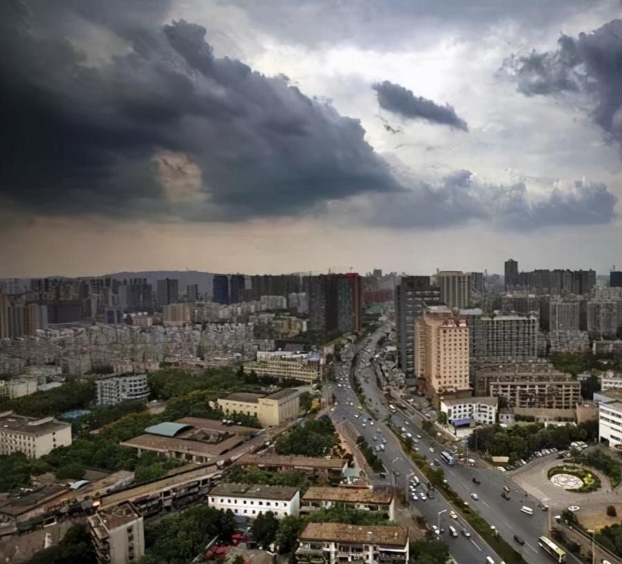 长沙若是君临城,韶山路便是国王大道