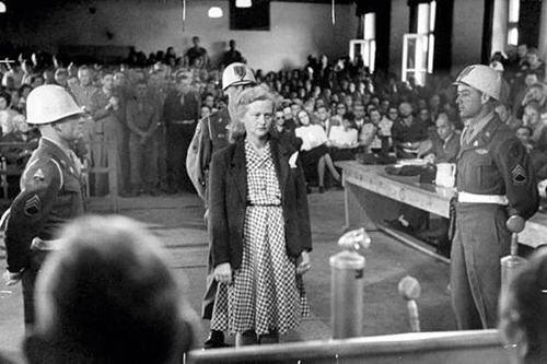 男子买到诡异的灯,男子买灯买到诡异氛围灯