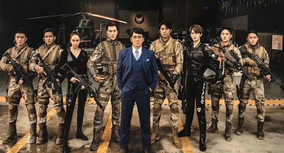 成龙年轻时真能打过李小龙吗,成龙功夫小子打醉拳