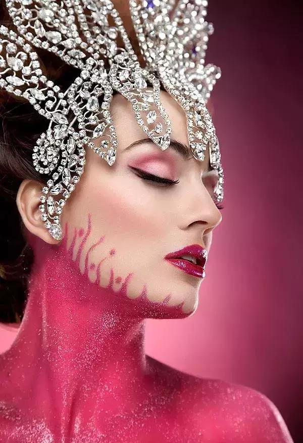 服装摄影作品欣赏,服饰的力量