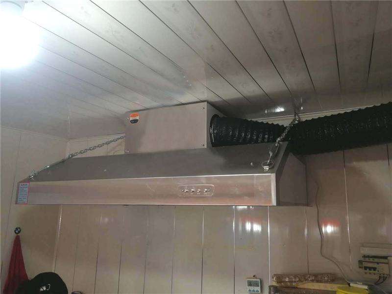 夜宵店油烟机排烟管安装,饭店油烟机排烟管安装