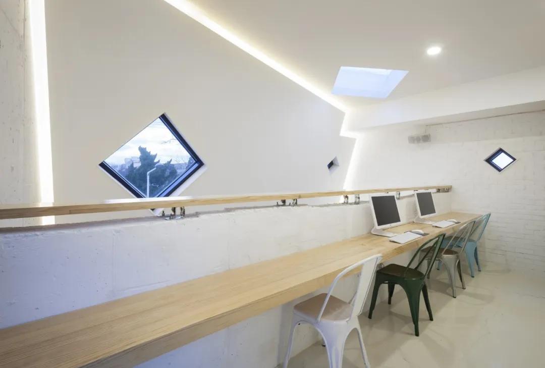 韩国怪叔叔,怪叔叔设计屋