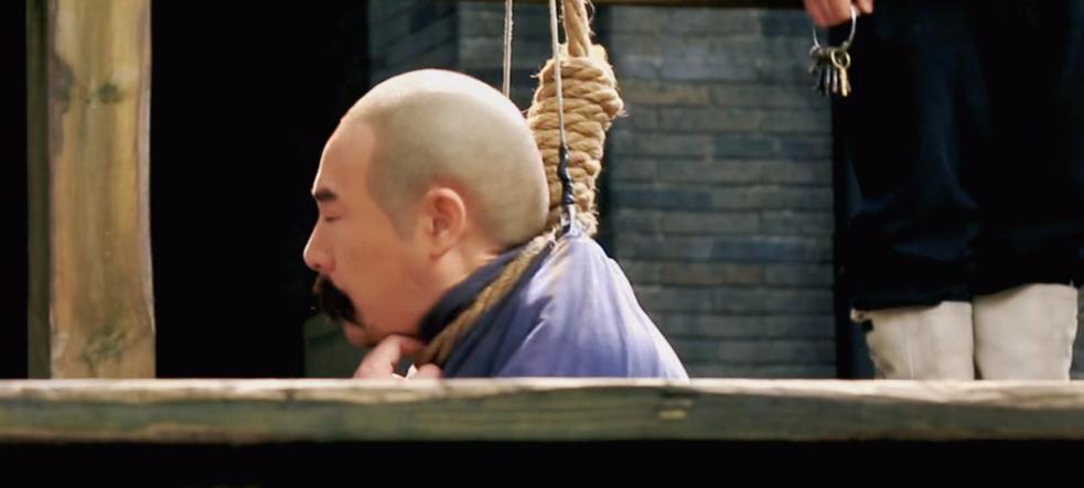 拿下3个第一，主演拍到生理承受极限，这样的电影，就该火向全国