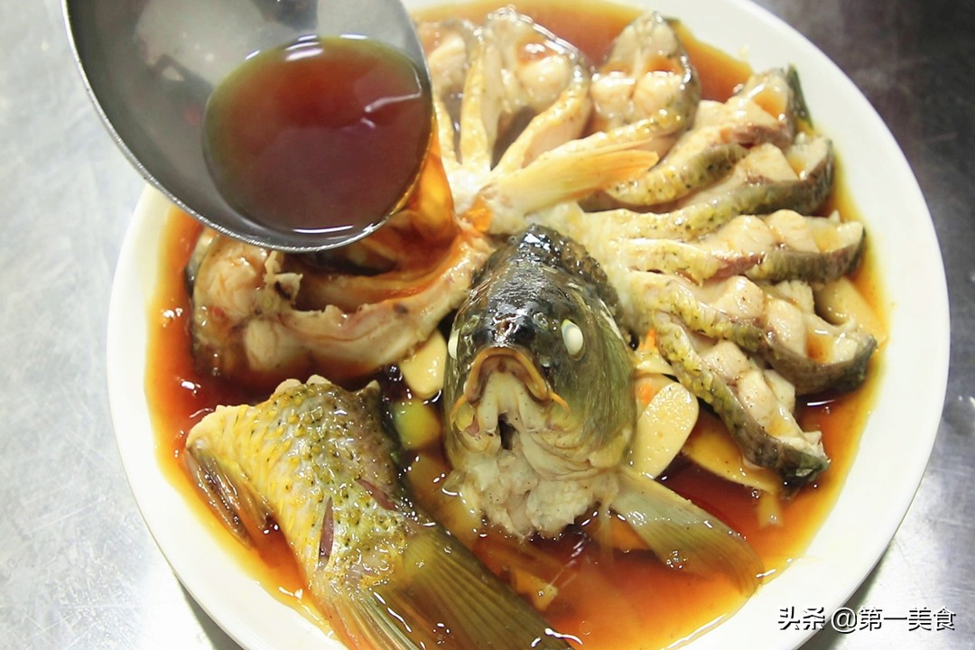 这鱼，以前价格高过牛羊肉，现在7块一斤买家少，蒸一蒸滑嫩滋补