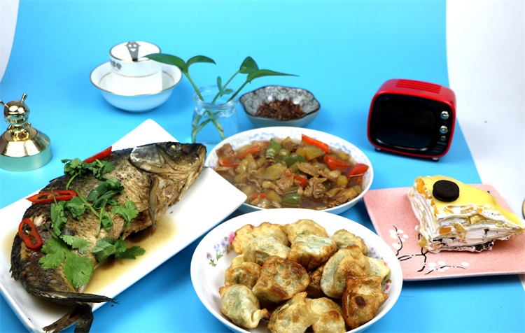 无油烟不粘锅真的不粘锅吗,钻石304不锈钢少油烟多功能不粘锅