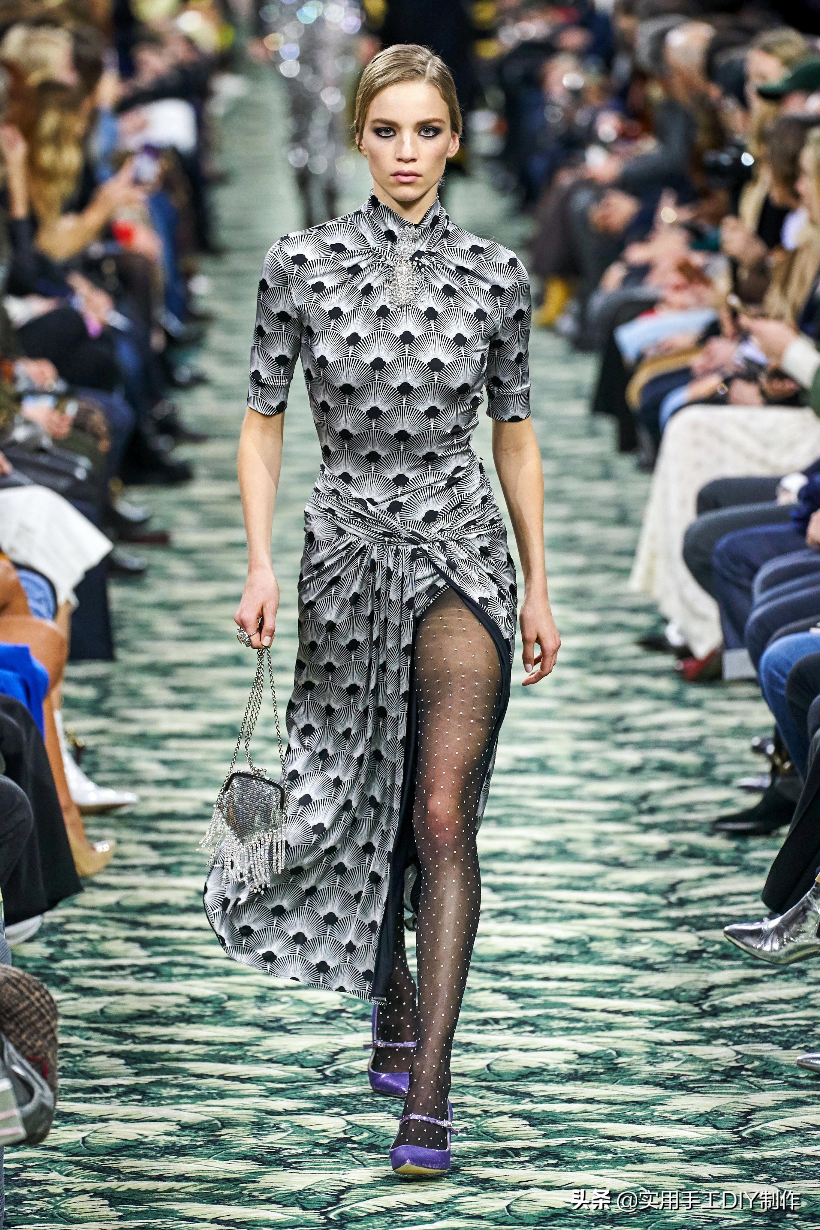 pacorabanne2021春夏系列金属长裙,pacorabanne亮片上衣