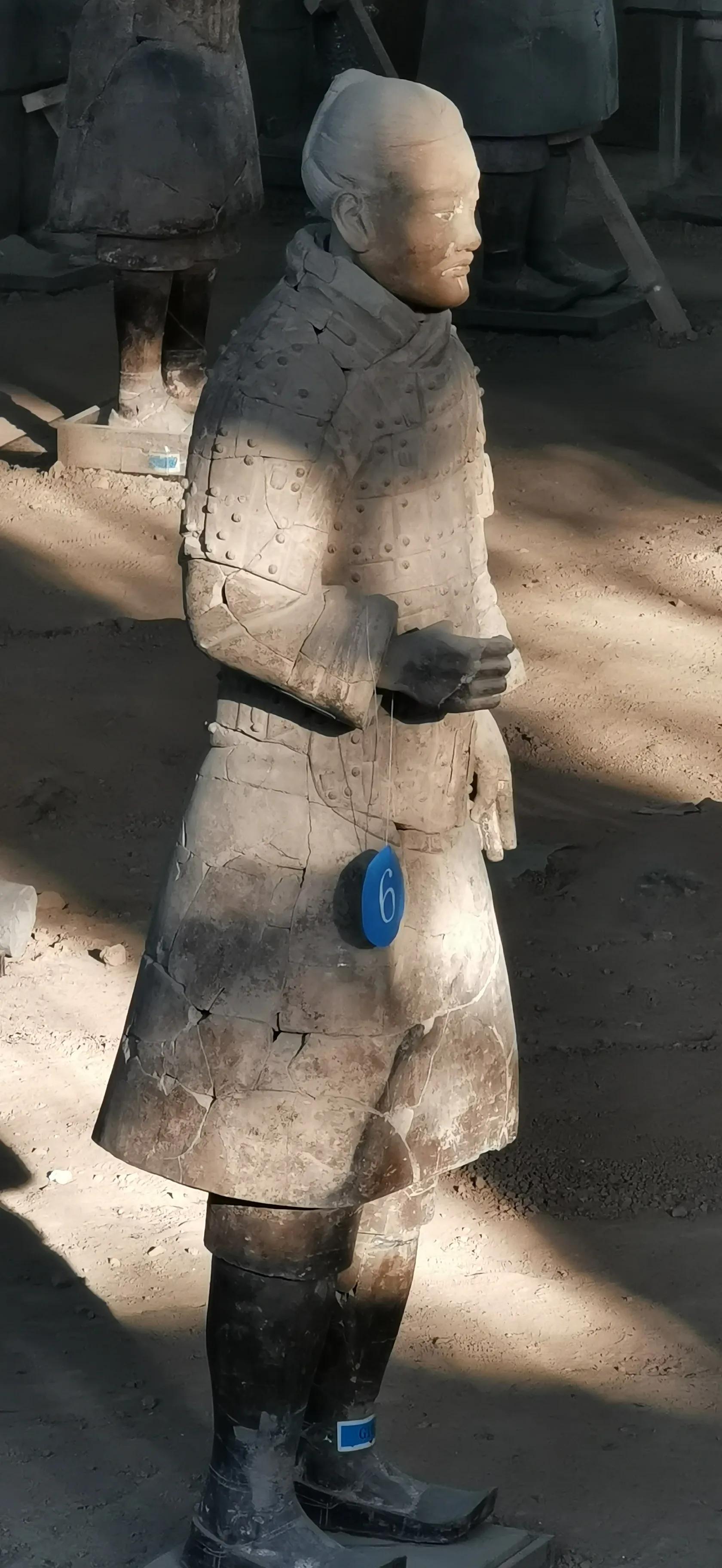 秦始皇陵兵马俑现场有讲解吗,秦始皇陵兵马俑的所在地