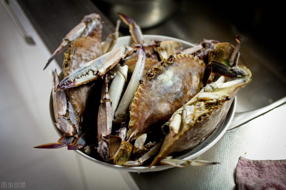 手把手教您挑梭子蟹,一招教你挑选梭子蟹