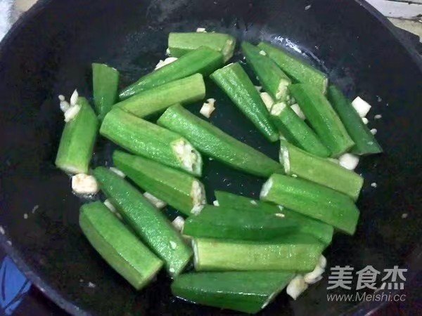 它是菜中“绿人参”，遇到从来不还价，常吃孩子学习有精神