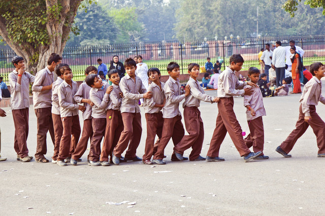 趣味盘点:这17个国家小学生校服