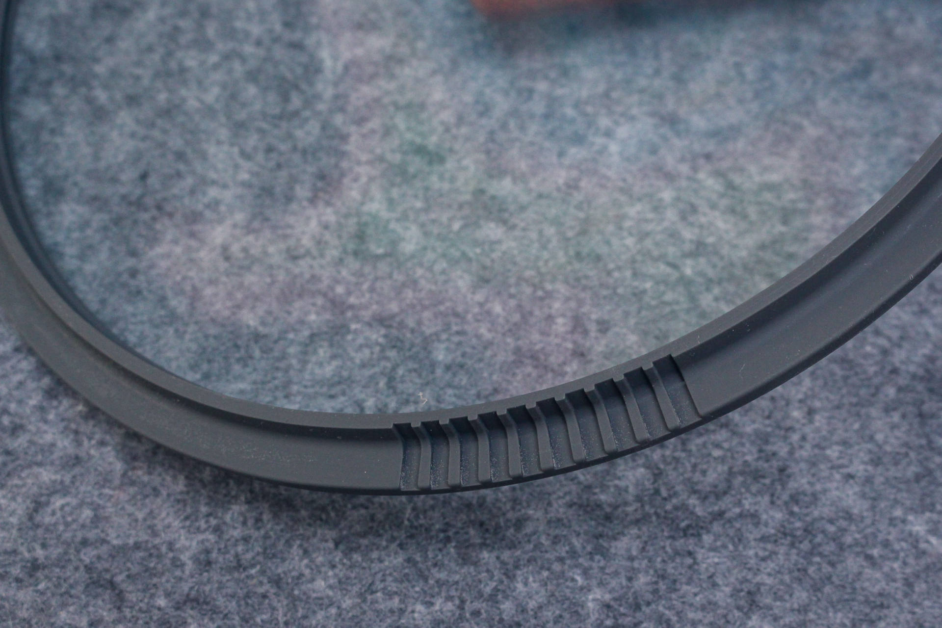 章丘铁锅和三禾不粘锅哪个好,三禾纯钛无涂层炒菜锅