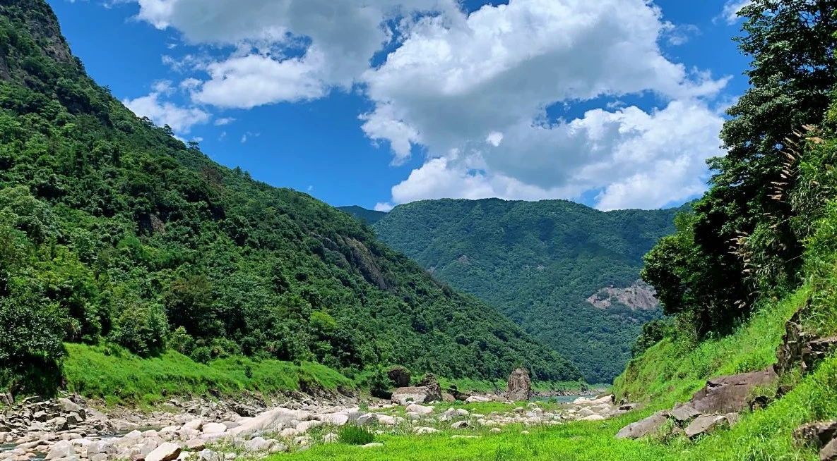 蓝微物,蓝溪微物