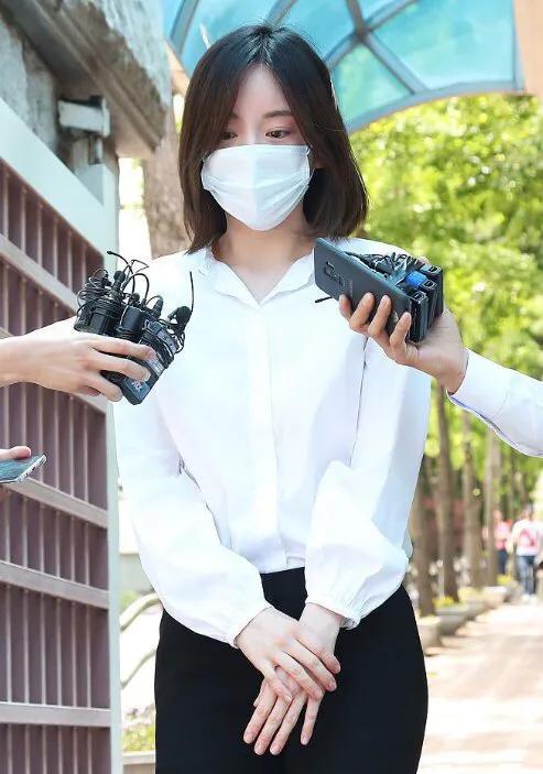 杀人灭口？丈夫翻供后自杀，财阀女黄荷娜无悔，网友：朴有天被冤