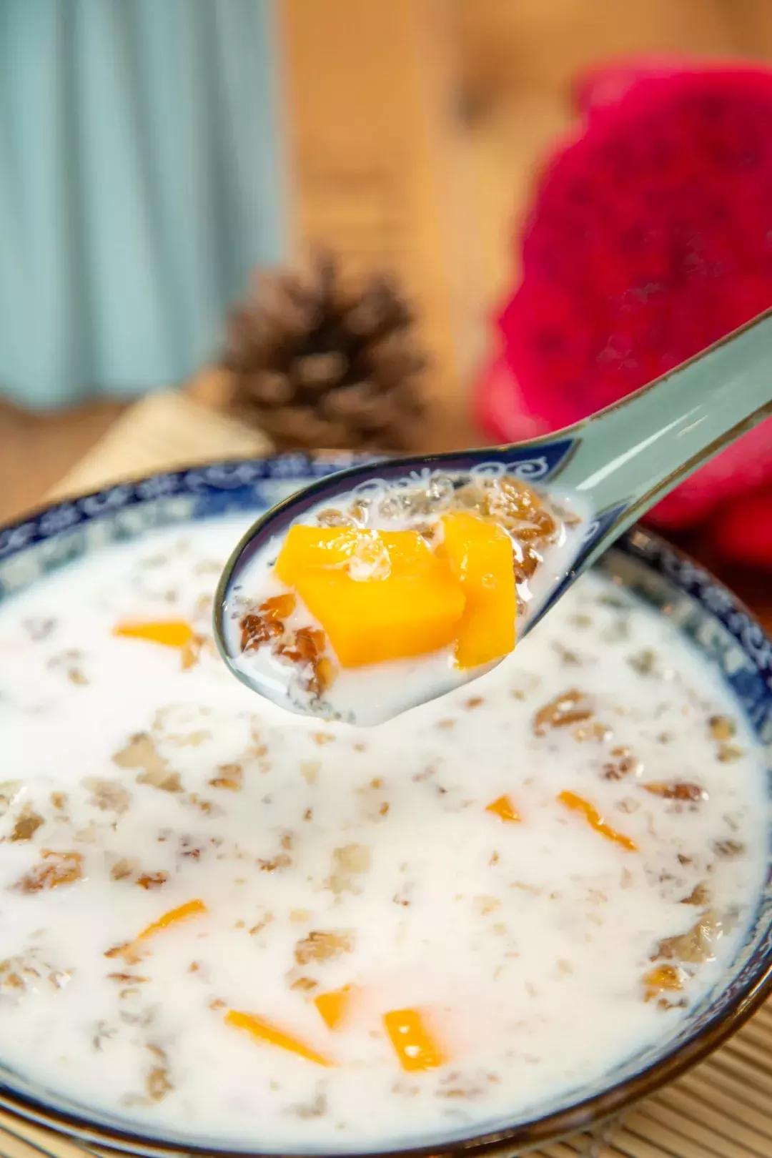 人气产品买一送一！披萨半价！现在来还能吃4顿霸王餐！