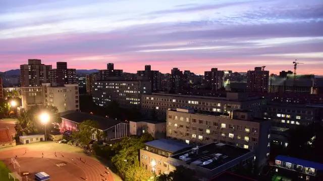 首都师范大学艺术类好考吗,北京师范大学美术生就业前景