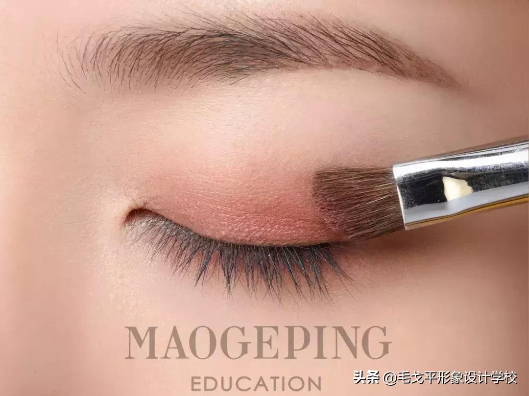 三分钟教你如何画好精致的眼妆,超级简单的眼妆怎么画