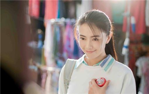 回忆过去放下执念,为什么一个人经常怀念过去