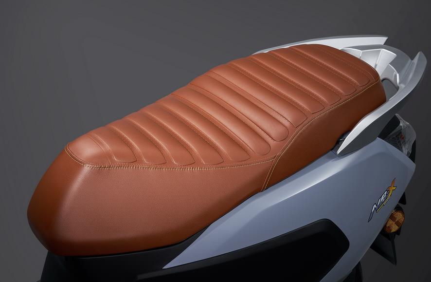 五羊本田nbx踏板摩托车油耗评测,五羊本田新踏板newx