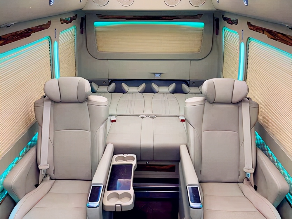 丰田老款柯斯达和考斯特区别,丰田考斯特为什么叫柯斯达