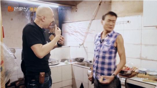 外表粗犷内心细腻徐锦江,徐锦江荧幕变化