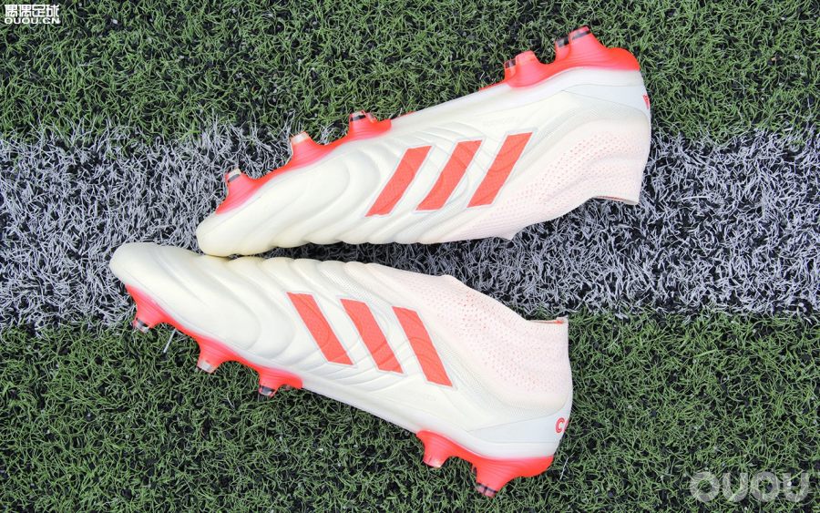 追求完美的不完美阿迪达斯COPA19+FG实战测评