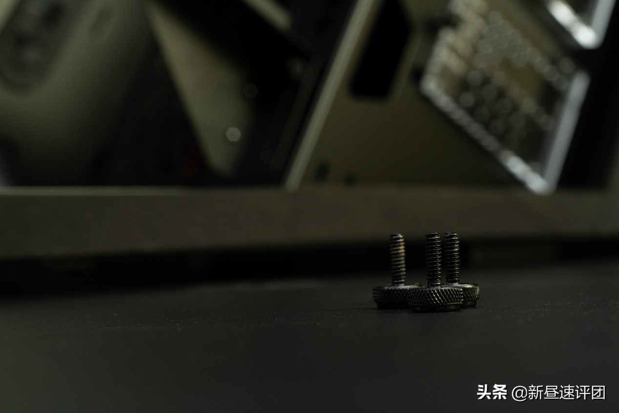 乔思伯tr03机箱多少钱,乔思伯tr03分体水冷装机