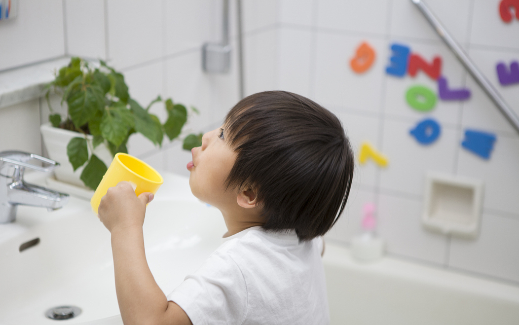 解锁精油|茶树精油的N种用法