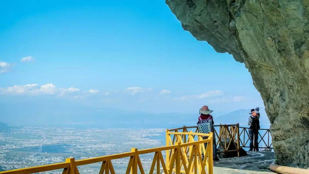 苍山徒步最全攻略｜夏末秋初去大理，苍山碧*欲色**流，洱海烟波浩渺