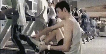 脚臭袜子臭,脚臭穿什么材质袜子