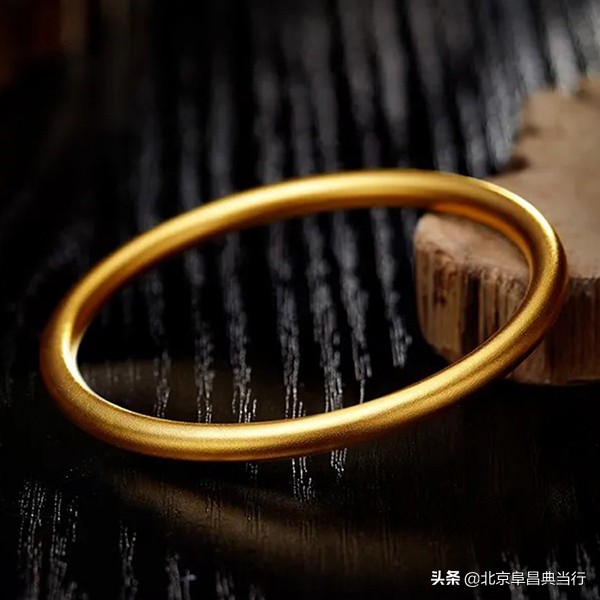 典当黄金首饰典当行是怎么操作的,黄金首饰典当正规店