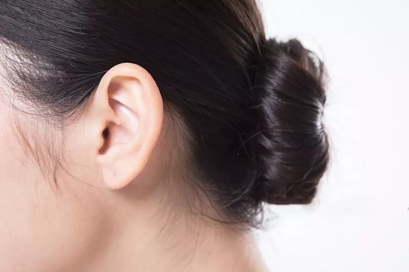 听说这个动作能治耳鸣耳聋,治疗耳鸣的死穴在哪里