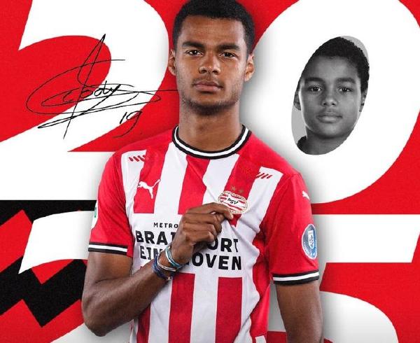 22岁荷兰天才9号：拜仁眼中的莱万接班人，去巴黎会是梅西好搭档